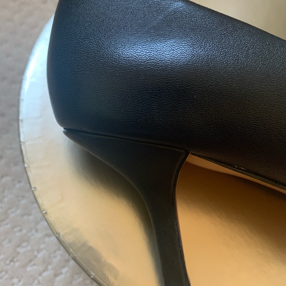 Black/Black-white Coach heels - Picture 6 of 10